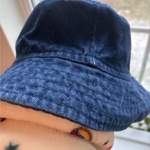Denim Bucket Hat 5 for $30 ⭐️